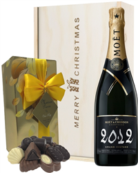 Moet & Chandon Vintage Christmas Champagne and Chocolates Gift Box