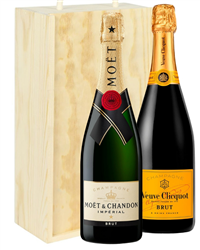 Champagne brut, a set of 2 bottles in their box: a Moët …