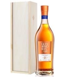 GLENMORANGIE  A limited number of gift boxes with the motif of