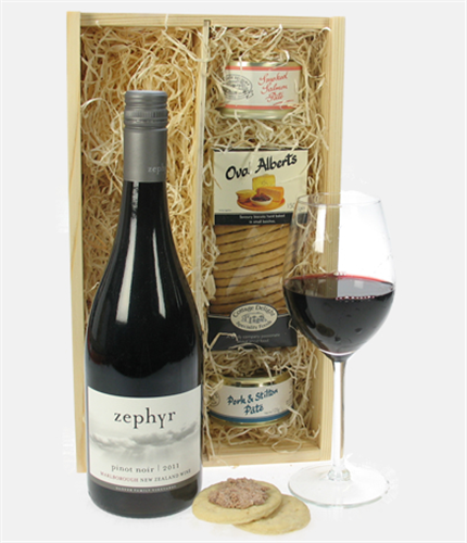 Hawkes Bay Pinot Noir Wine Hamper