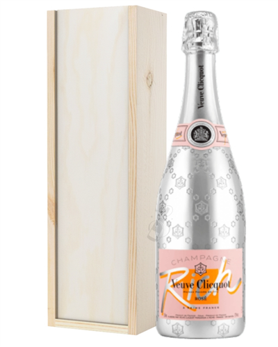 Veuve Clicquot - Rose Rich Champagne (750ml)